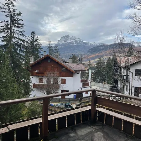 Cortina Luxury Apartament Cortina dʼAmpezzo